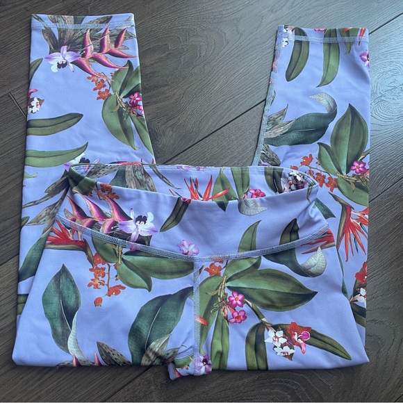 Aéropostale Cropped Leggings (2 pairs) - Picture 7 of 8